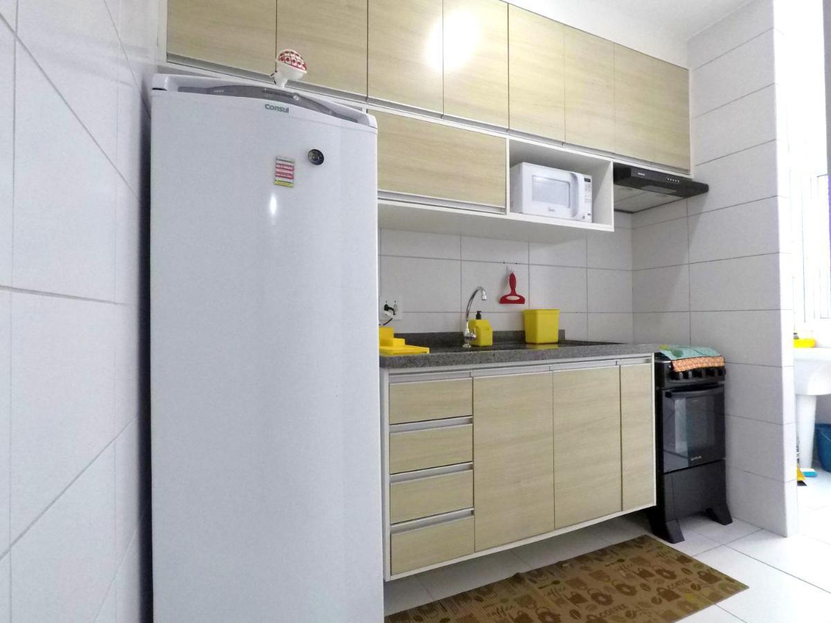 Martinica24D -Apartamento Confortavel A 850M Da Praia Da Martim De Sa - Vaga De Garagem, Wi-Fi Caraguatatuba Zewnętrze zdjęcie